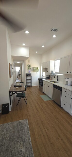 Fully equipped kitchen
