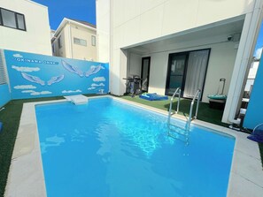 Private Pool