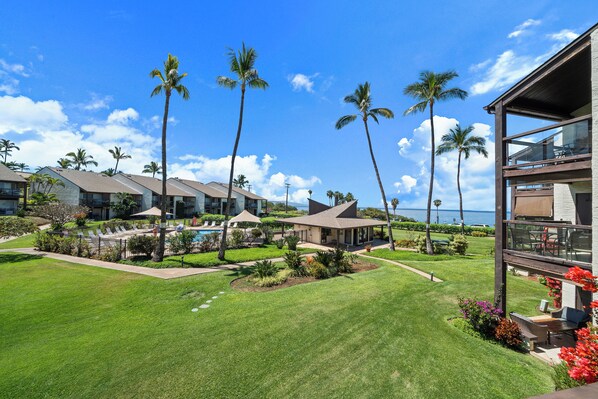 Hale Kamaole 210 lanai 1