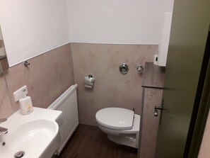Badezimmer (1)