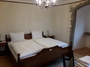 Zimmer mit Wandgemälde