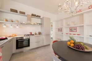 Dining Room, Kitchen