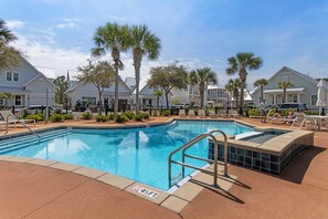 Community pool