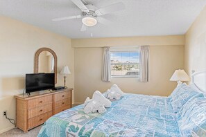 King size bed