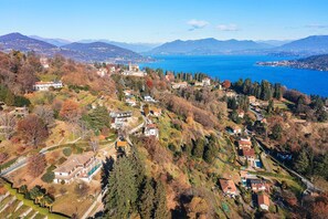 Villa Mirella - Dagnente, Lake Maggiore - NORTHITALY VILLAS Vacation rentals