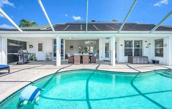 Southern Facing Pool