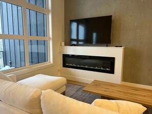 Living Room TV & Fireplace 