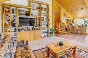 Living Room | Smart TV | Main Level