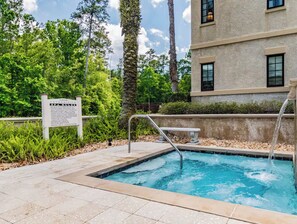 Jacuzzi!!