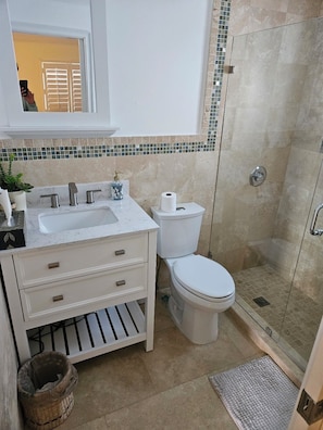 Full bathroom