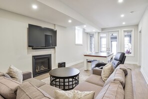 Sunnyside Rec Room