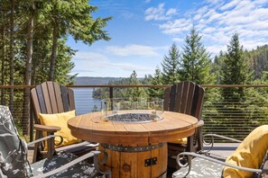 Sit around the fire during all seasons!