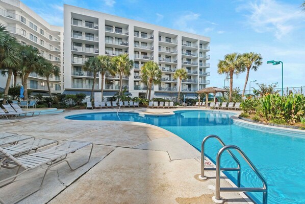 2-1832 W Beach Blvd 305A 2