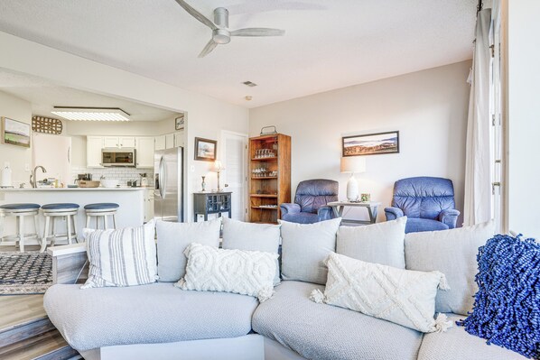 Wintergreen Resort Vacation Rental | 4BR | 3.5BA | 1,850 Sq Ft | Stairs Required