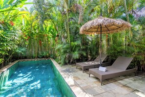 Private pool