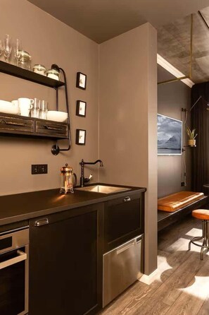 Kitchenette