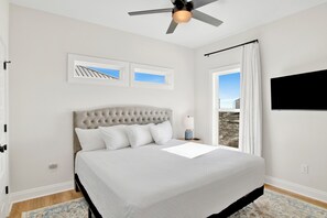1st Floor Master Bedroom 1 with a king bed and Gulf views