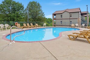 3 Amazing outdoor pools at the resort 