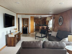 Living Area (3)