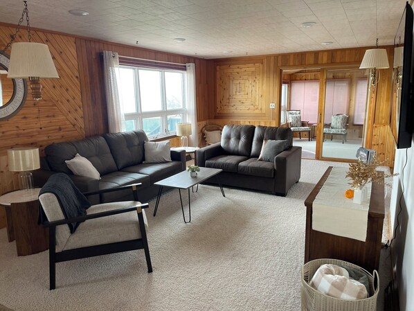 Living Area (1)
