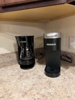 Kaffe och/eller kaffebryggare