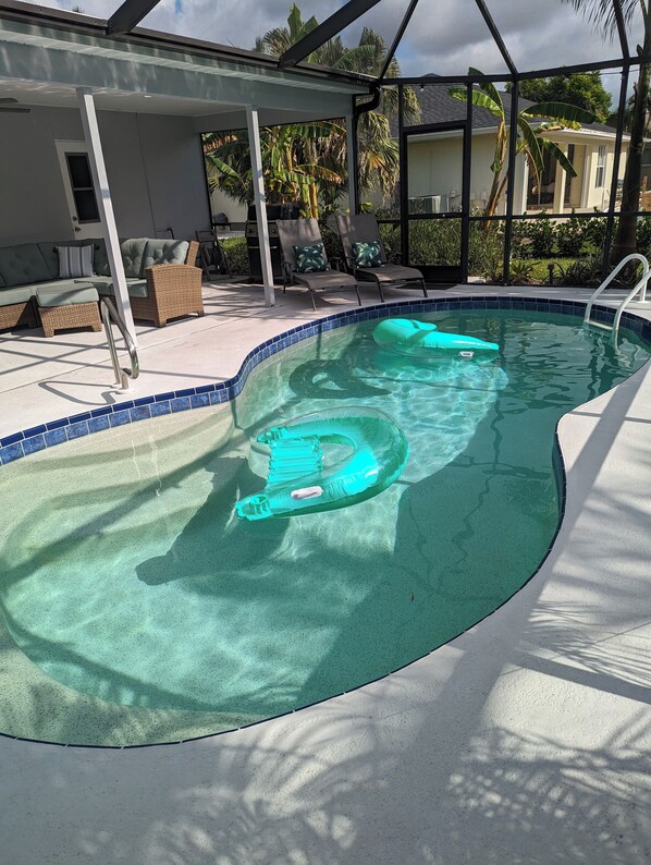 Heated Pool & Screened Lanai