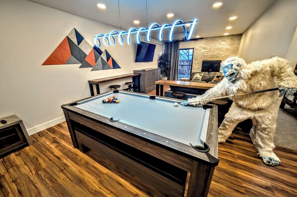 Game room