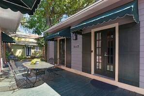 Exterior of the Fountain Guesthouse