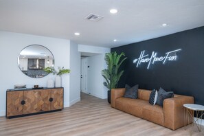 Entry way that makes the perfect spot for   photos to remember your stay.