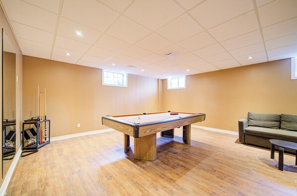 Game room