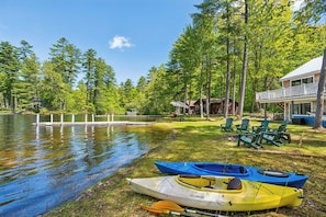 Kayaks included