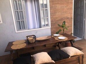Outdoor dining