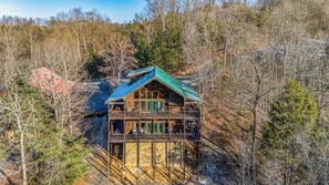 Drone photo of Breezy Blessings for you to appreciate the space!