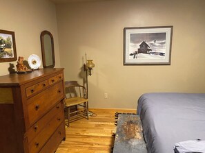 The Wisconsin outdoors bedroom