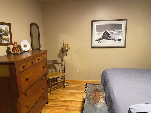 The Wisconsin outdoors bedroom