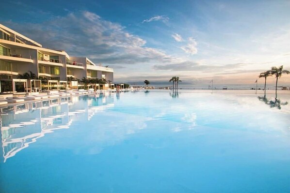 This is the vacation you deserve!