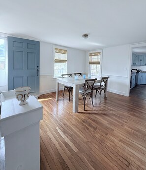 Separate dining room off of the kitchen
