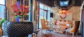 Private Lounge area