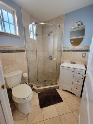 Master bedroom + ensuite bathroom