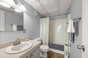 Tub/shower combo