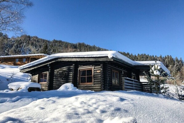 Holiday Home Exterior [winter]