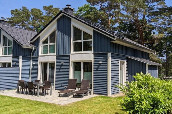 Holiday Home Exterior [summer]