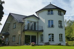 Extérieur maison de vacances [été]