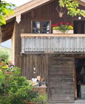 Extérieur maison de vacances [été]