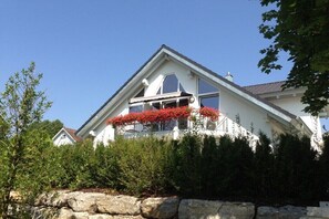 Extérieur maison de vacances [été]