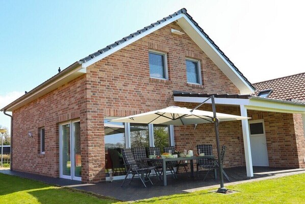 Holiday Home Exterior [summer]