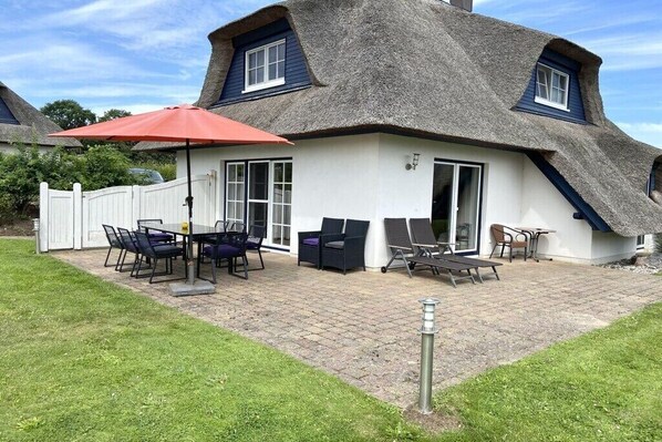 Holiday Home Exterior [summer]