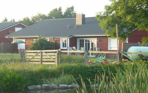 Extérieur maison de vacances [été]