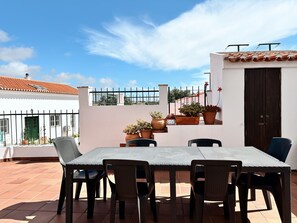 Private Patio (1)