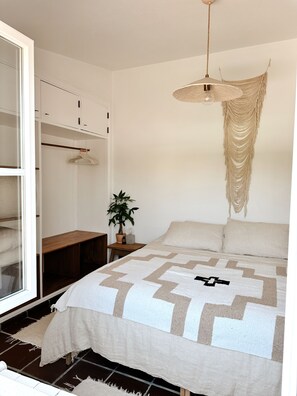 The Cowboy Casita bedroom with Superior King Size Bed (2)